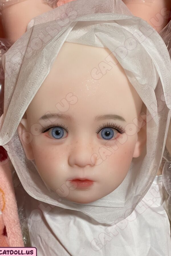 IN-STOCK Catdoll Miss Q (head)